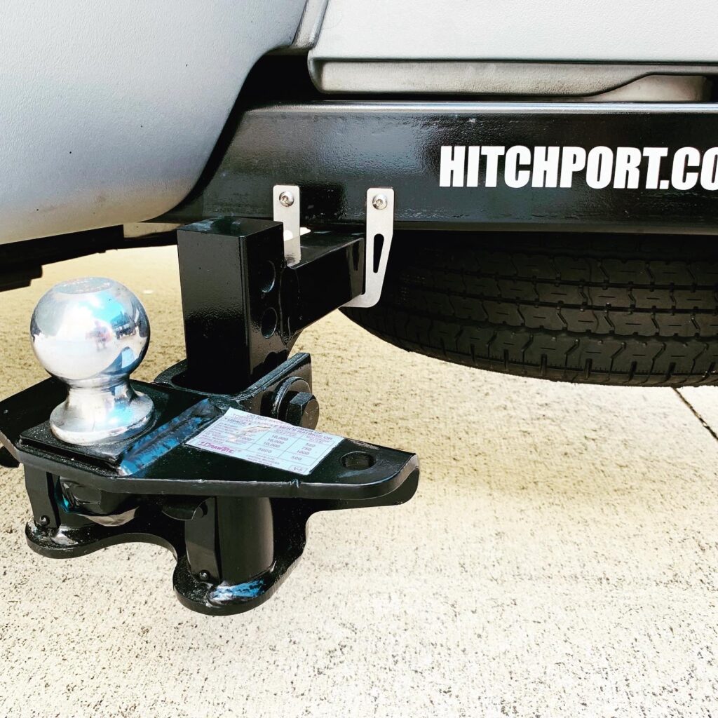 Black colored Weight distribution hitch